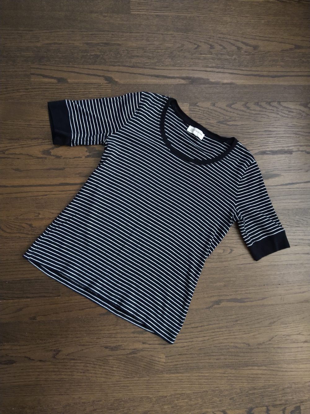 Jones New York Black and White Striped Scoop Neck Short Sleeve Top